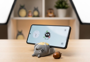 Soporte para celular Totoro